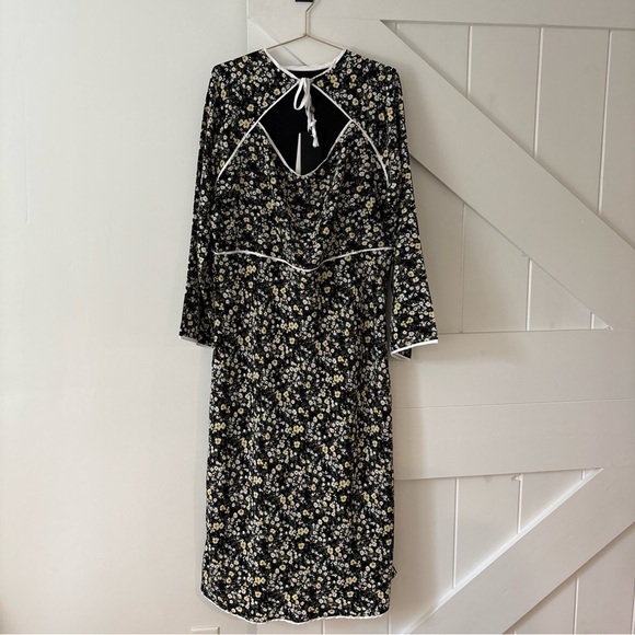 Fashion Union Plus Midi Dress With Keyhole and Contrast Piping Micro Floral - Picture 1 of 12